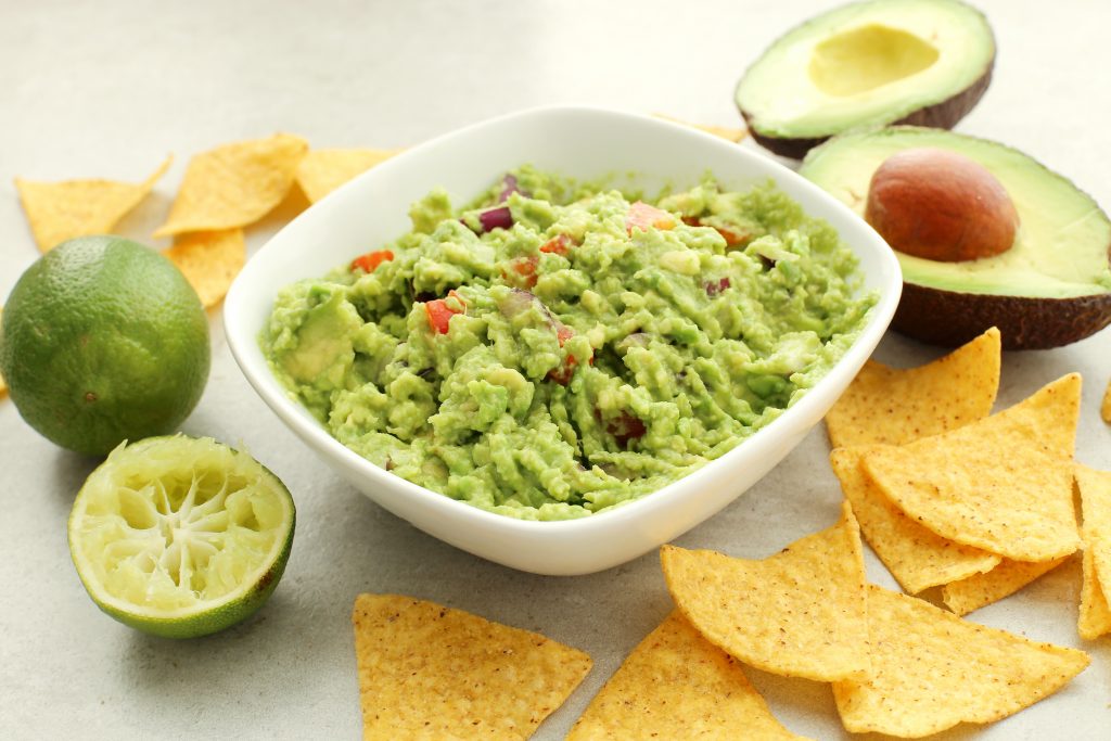 An Easy (and Authentic) Guacamole Recipe